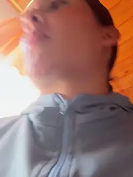 Talia Bonet online show from October 2025 01:32:01 PM