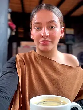 Talia Bonet online show from February 2026 04:04:02 PM