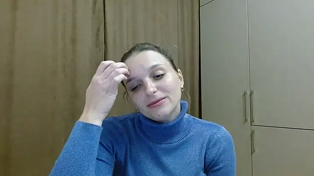 ElisSky301 online show from November 2025 10:35:02 PM