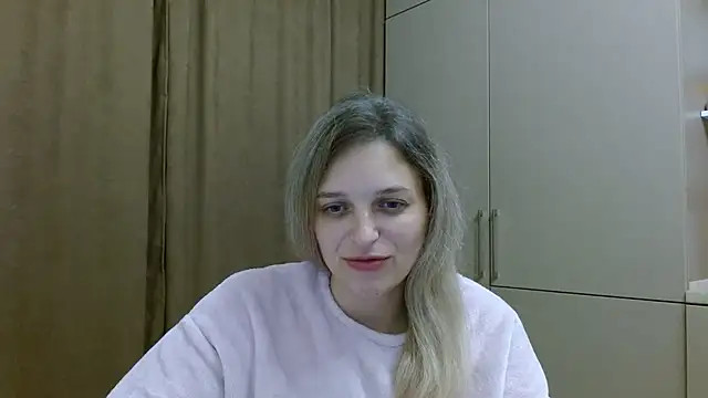 ElisSky301 online show from November 2025 09:19:01 PM