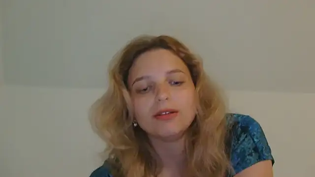 ElisSky301 online show from May 2026 08:36:01 PM