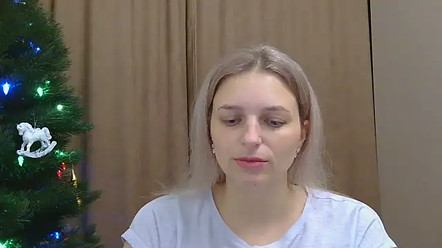 ElisSky301 online show from December 2025 09:19:02 PM