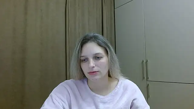 ElisSky301 online show from November 2025 08:35:02 PM