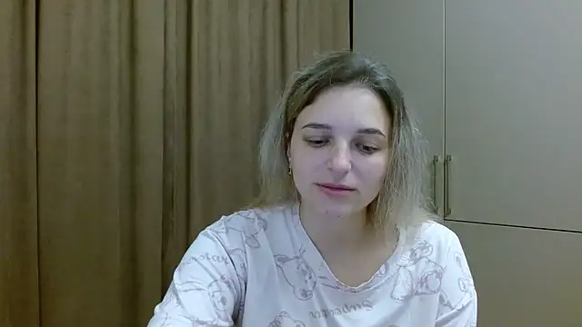 ElisSky301 online show from November 2025 11:08:02 PM