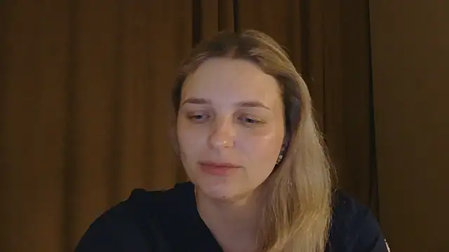 ElisSky301 online show from January 2026 09:18:02 PM