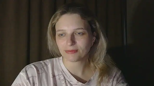 ElisSky301 online show from February 2026 08:58:01 PM