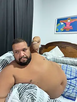 Snapshot of morfeoeros14 chatting on December 2025 07:37:01 PM morfeoeros14 online show from December 2025 07:37:01 PM