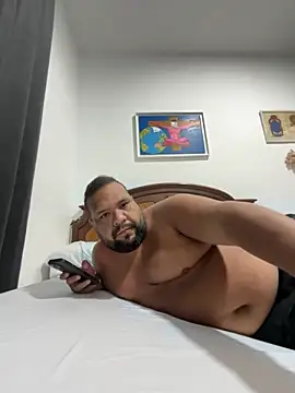 Snapshot of morfeoeros14 chatting on November 2025 05:08:01 AM morfeoeros14 online show from November 2025 05:08:01 AM