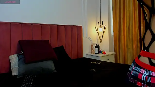 Celina Kyle1 online show from October 2025 08:17:02 PM