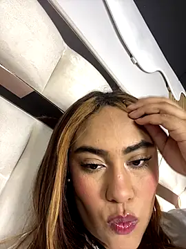 AnguelJones online show from November 2025 04:27:01 AM