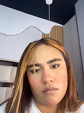 AnguelJones online show from November 2025 04:01:02 AM