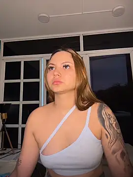 Beella1  online show from March 2026 11:27:01 AM