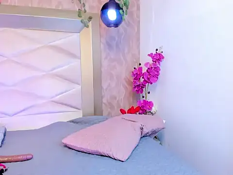 HaryBlair online show from November 2025 03:39:02 AM