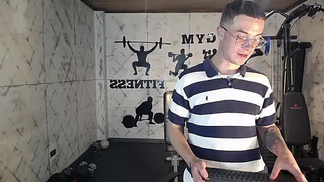 Snapshot of Lil_James chatting on November 2025 07:14:01 PM Lil James online show from November 2025 07:14:01 PM