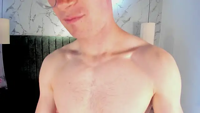 Snapshot of Lil_James chatting on November 2025 08:46:02 PM Lil James online show from November 2025 08:46:02 PM