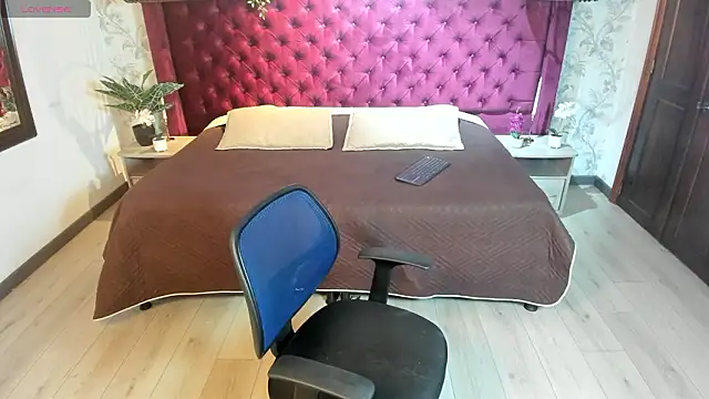 Lil James online show from February 2026 08:30:01 PM