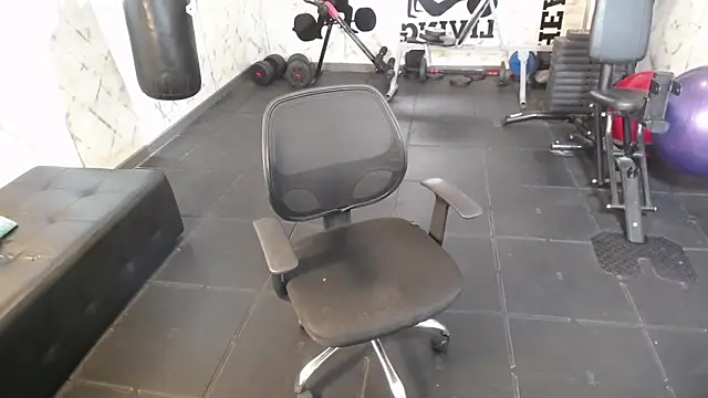 Lil James online show from March 2026 08:05:02 PM