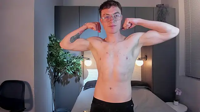 Lil James online show from April 2026 07:59:01 PM