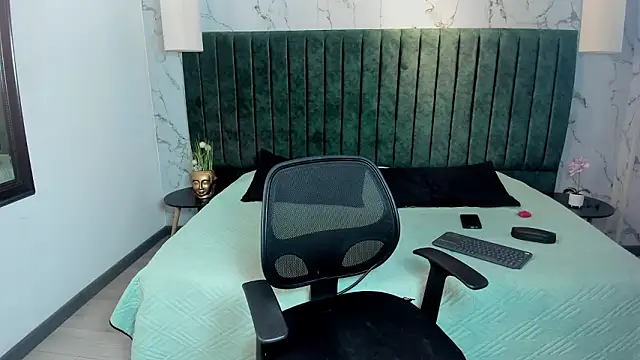 Lil James online show from March 2026 09:00:01 PM