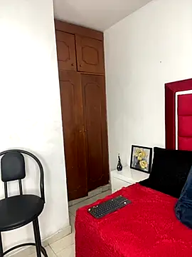 NataliaaMiller  online show from November 2025 12:42:01 PM