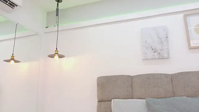 Snapshot of Emily_Baby20 chatting on February 2026 08:38:01 PM Emily Baby20 online show from February 2026 08:38:01 PM