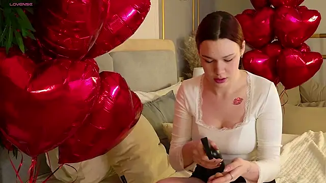 KoriPaul online show from February 2026 06:47:01 AM