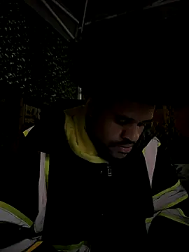 Mrmakeherwet Tez online show from December 2025 06:14:01 AM