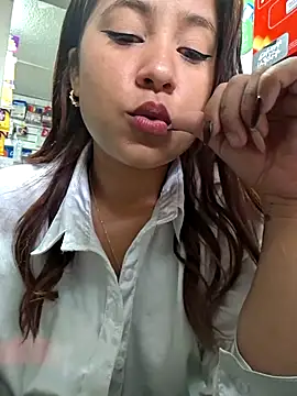 TamySweet69 online show from November 2025 02:10:02 PM