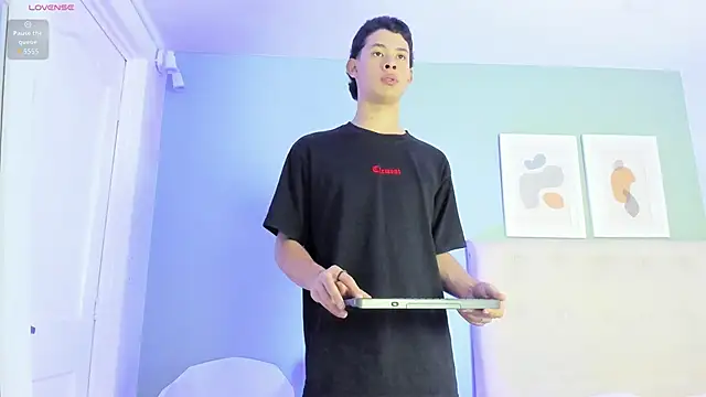 Snapshot of ApoloRicci chatting on January 2026 07:34:01 PM ApoloRicci online show from January 2026 07:34:01 PM