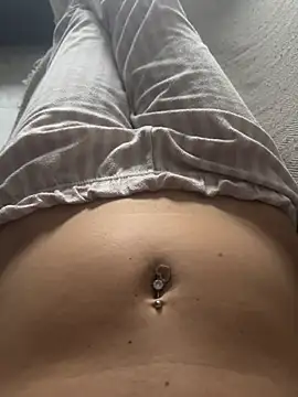 Snapshot of Rubia_divina7 chatting on February 2026 05:32:01 PM Rubia divina7 online show from February 2026 05:32:01 PM