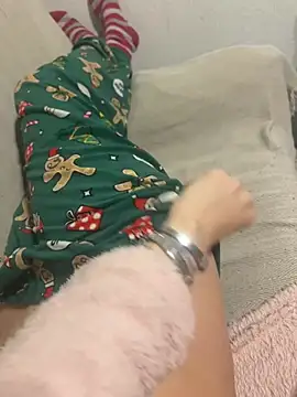 Snapshot of Rubia_divina7 chatting on February 2026 09:44:01 PM Rubia divina7 online show from February 2026 09:44:01 PM