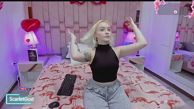 Scarletgod online show from February 2026 08:09:02 PM