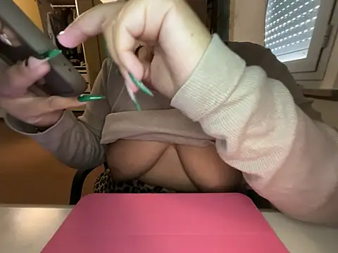 gatitalocahot online show from February 2026 08:58:02 AM