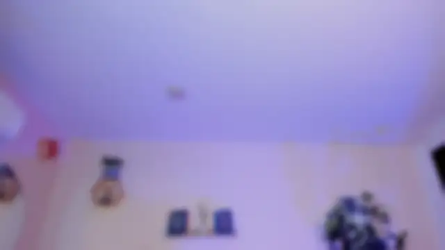 Snapshot of YariRose chatting on May 2026 02:56:01 PM YariRose online show from May 2026 02:56:01 PM