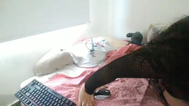 Layla Latina online show from October 2025 09:22:02 PM