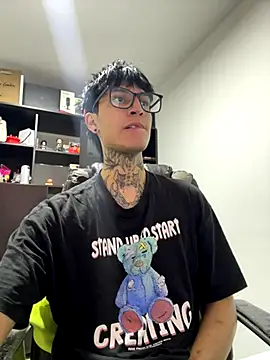 Snapshot of sflps chatting on November 2025 08:46:02 PM sflps online show from November 2025 08:46:02 PM