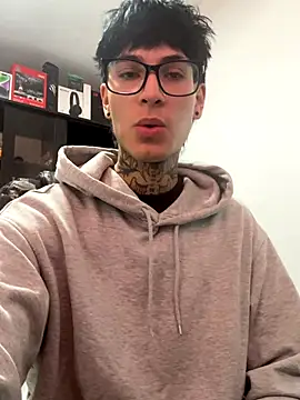 Snapshot of sflps chatting on November 2025 04:23:02 PM sflps online show from November 2025 04:23:02 PM