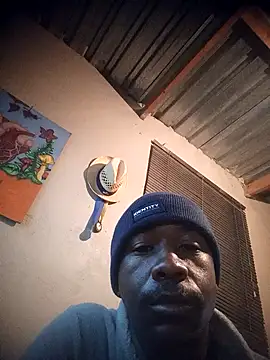 Pussylover911o online show from November 2025 02:28:02 AM