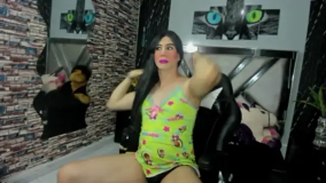 Snapshot of Jennfer_Winson chatting on November 2025 03:57:02 PM Jennfer Winson online show from November 2025 03:57:02 PM