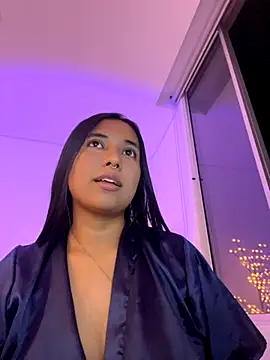 aly nicols online show from November 2025 05:11:02 AM