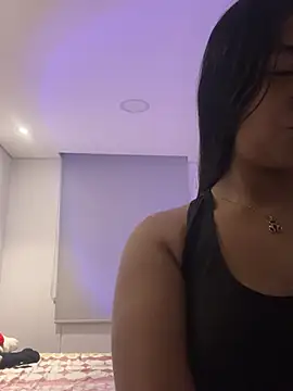 aly nicols online show from February 2026 06:35:02 AM