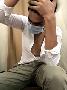 adi8210 online show from November 2025 01:04:02 PM