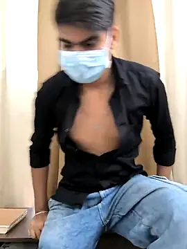 adi8210 online show from November 2025 11:58:02 AM