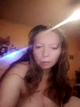 Snapshot of Mairi702 chatting on October 2025 03:00:01 PM Mairi702 online show from October 2025 03:00:01 PM