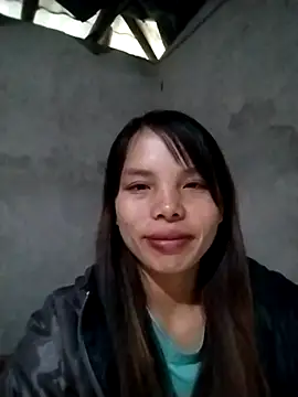 Snapshot of rickkis2k chatting on November 2025 12:33:01 AM rickkis2k online show from November 2025 12:33:01 AM