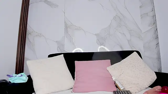 Cleopatriagad online show from April 2026 01:35:02 AM