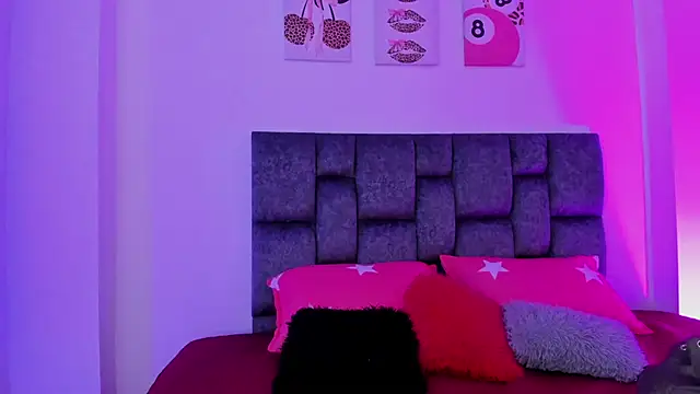 kittymonroe1 online show from February 2026 06:08:01 PM