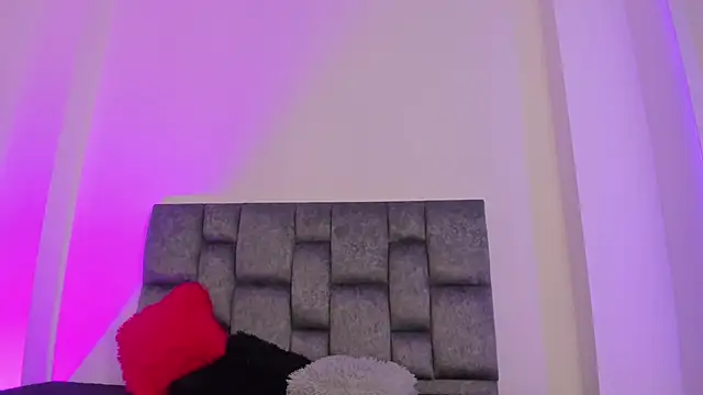 kittymonroe1 online show from November 2025 05:13:01 PM