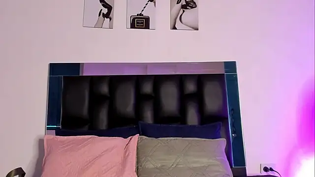 kittymonroe1 online show from July 2026 05:57:01 PM