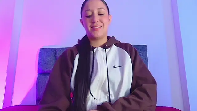 kittymonroe1 online show from December 2025 06:28:02 PM